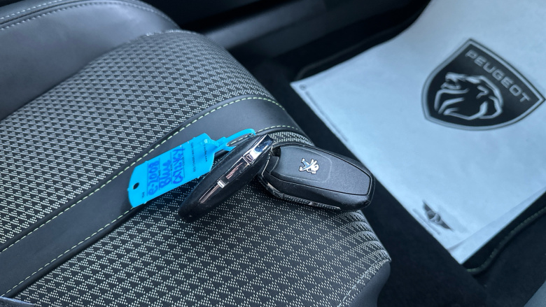 Peugeot 2008 100kW GT 50kWh 5dr Auto Electric Estate